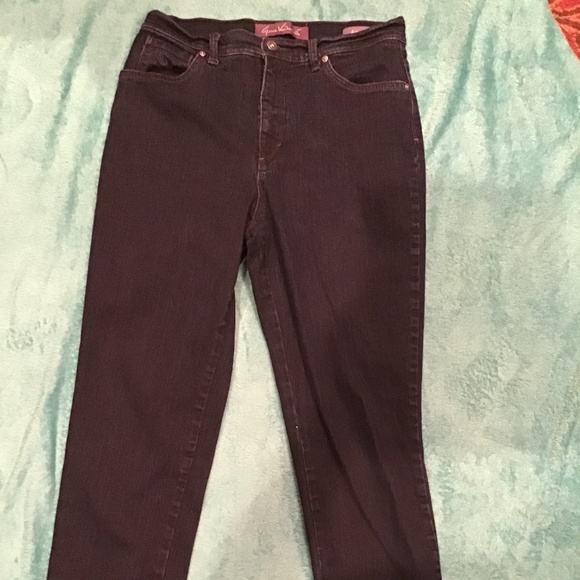 Gloria Vanderbilt Denim - 💚3/$25 Gloria Vanderbilt Amanda size 10 average dark blue women jeans